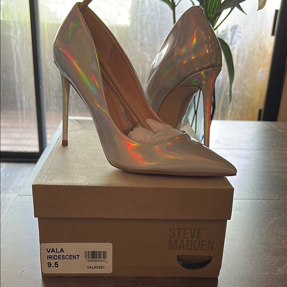 Steve Madden Silver Iridescent Heels